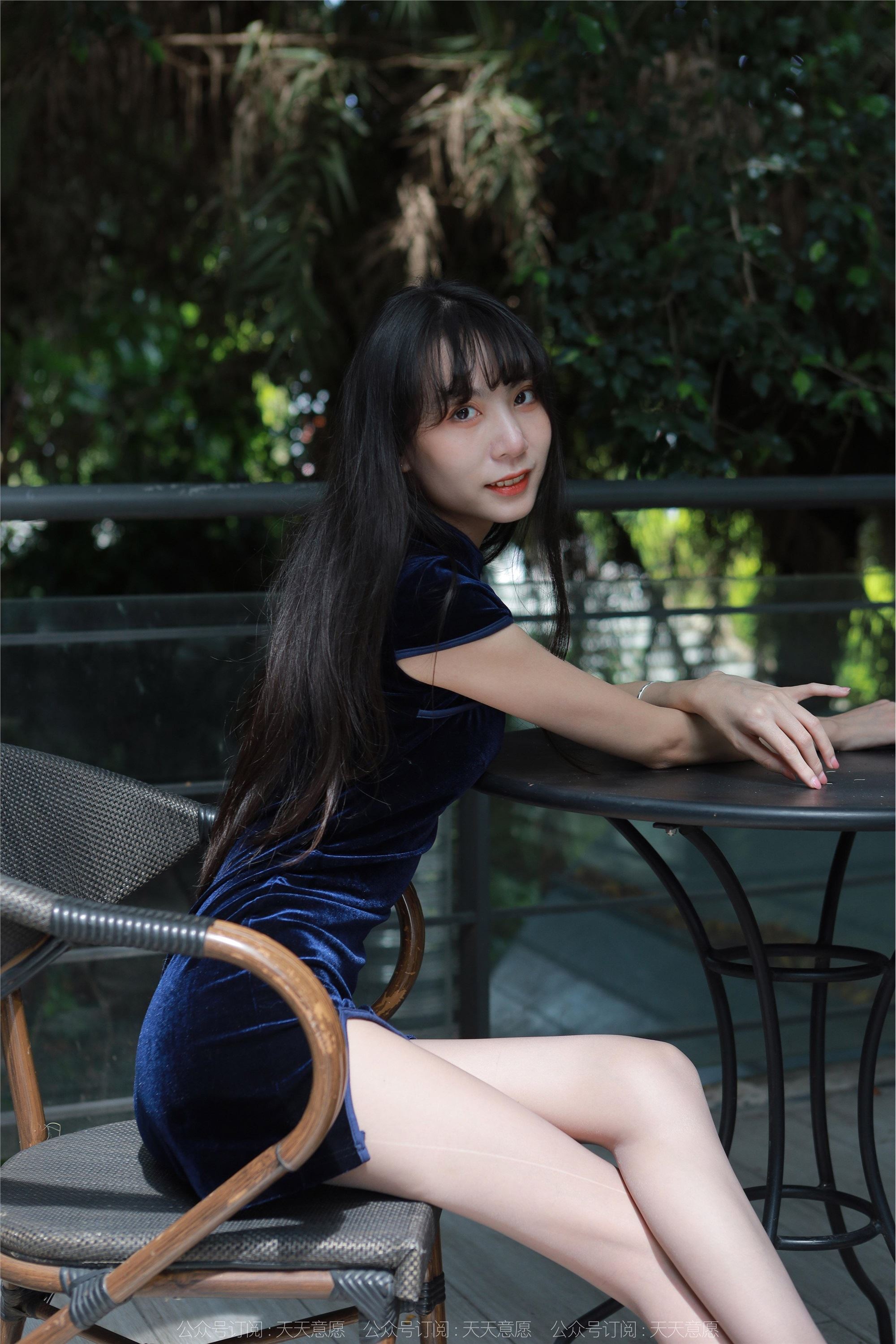 IESS异思趣向  2022.10.28 丝享家 1251 团团《灰思旗袍》